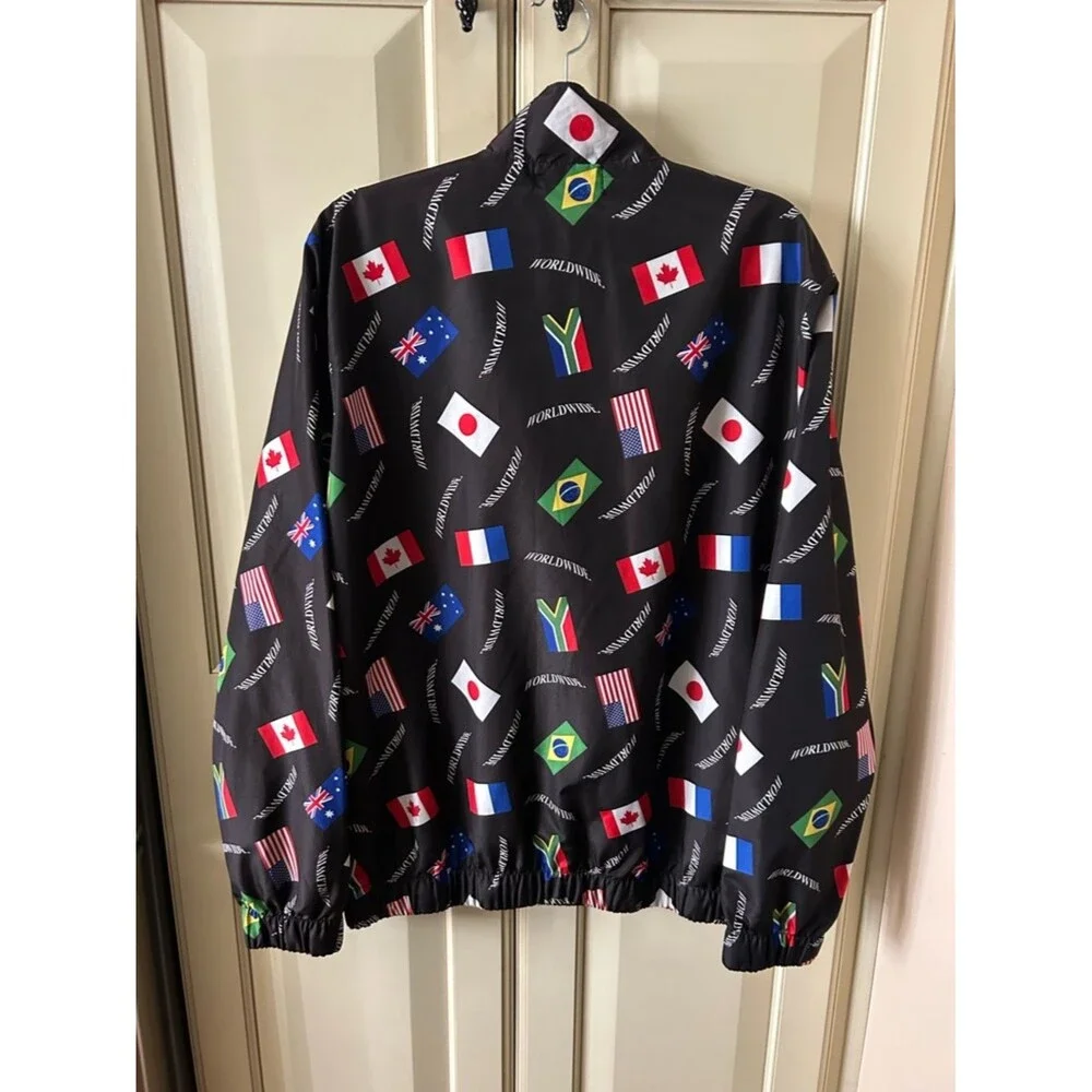 Forever 21 Men's 1/4 Zip Windbreaker with Multicolor Flag Accents - Size Medium